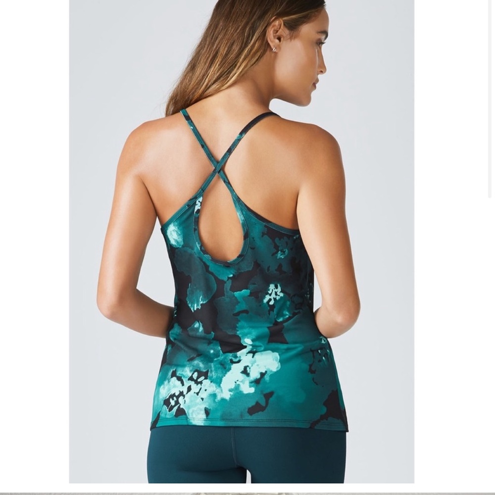 Fabletics spaghetti strap top watercolor green black penny tank XS